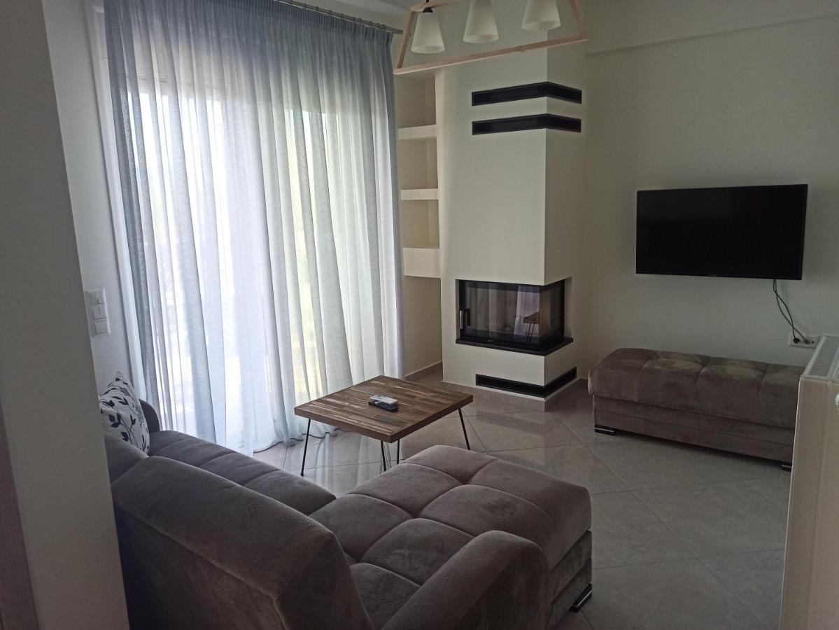 Cyclops Luxury Apartments อีกูเมนิทซา ภายนอก รูปภาพ