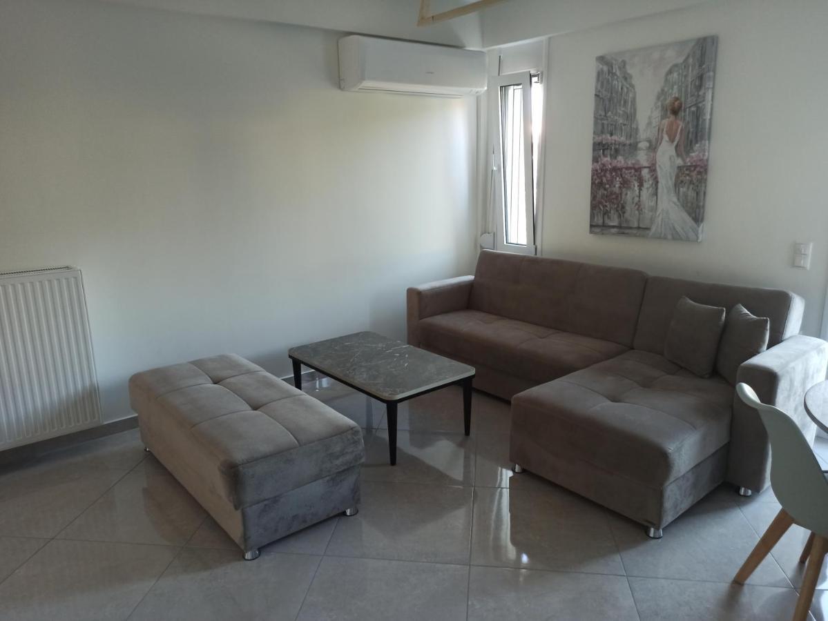 Cyclops Luxury Apartments อีกูเมนิทซา ภายนอก รูปภาพ